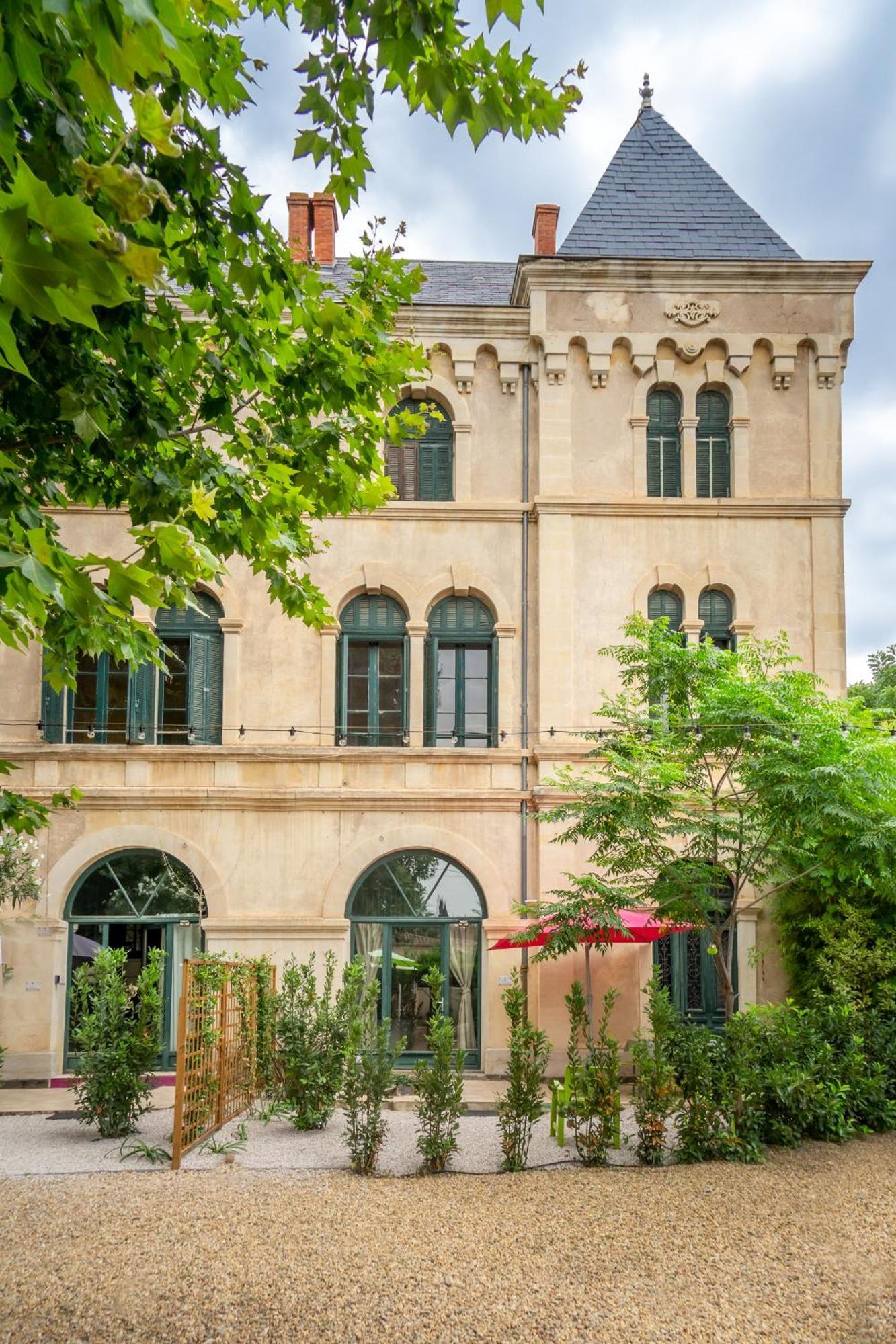 Couvent Des Ursulines: Historic Pezenas Retreat for Families and Groups Villa Exterior photo