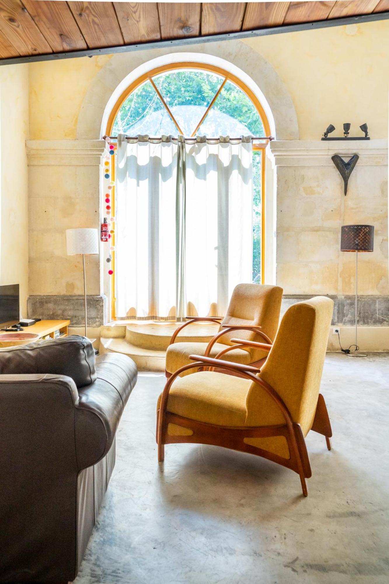 Couvent Des Ursulines: Historic Pezenas Retreat for Families and Groups Villa Room photo
