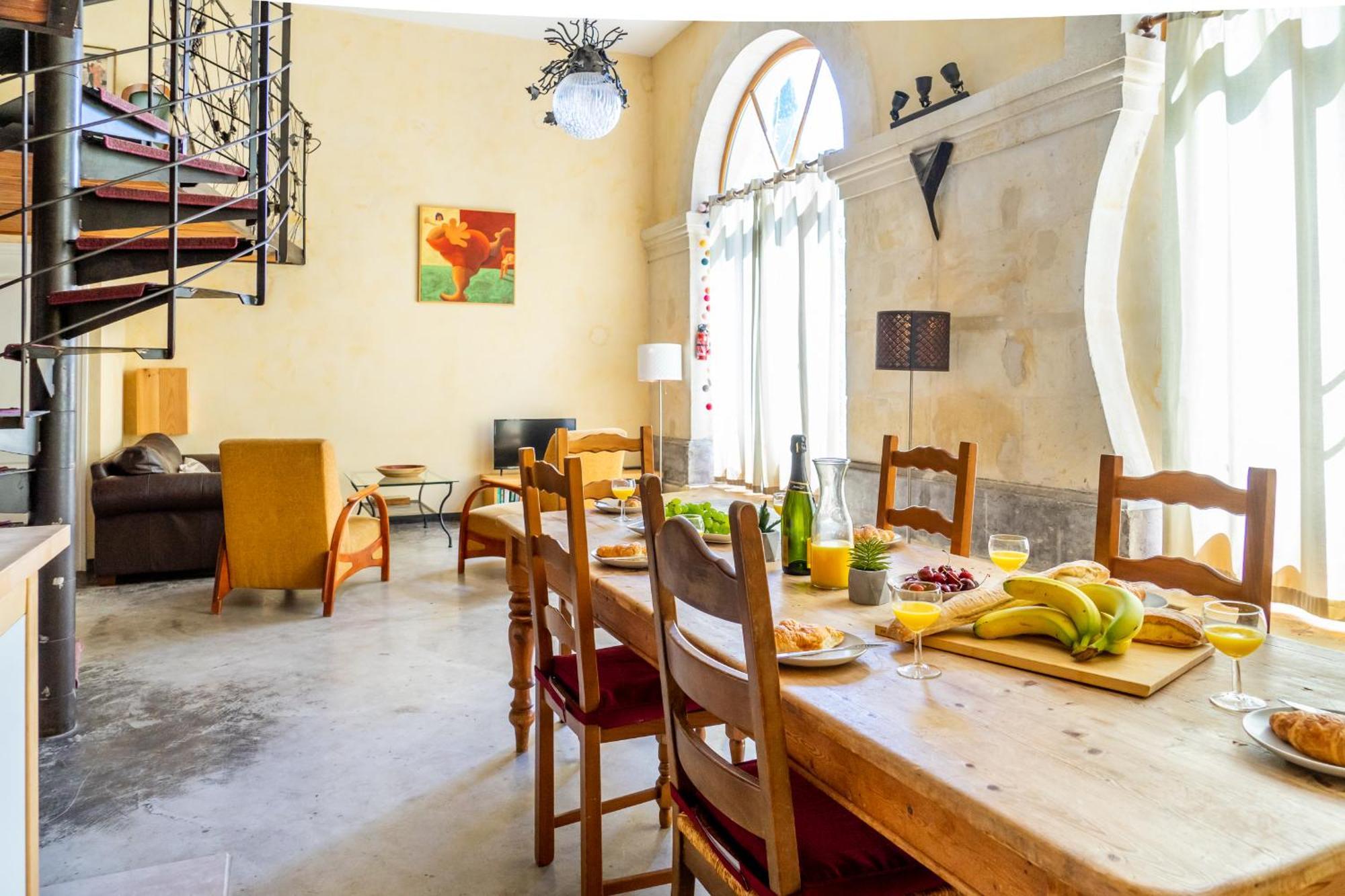 Couvent Des Ursulines: Historic Pezenas Retreat for Families and Groups Villa Room photo