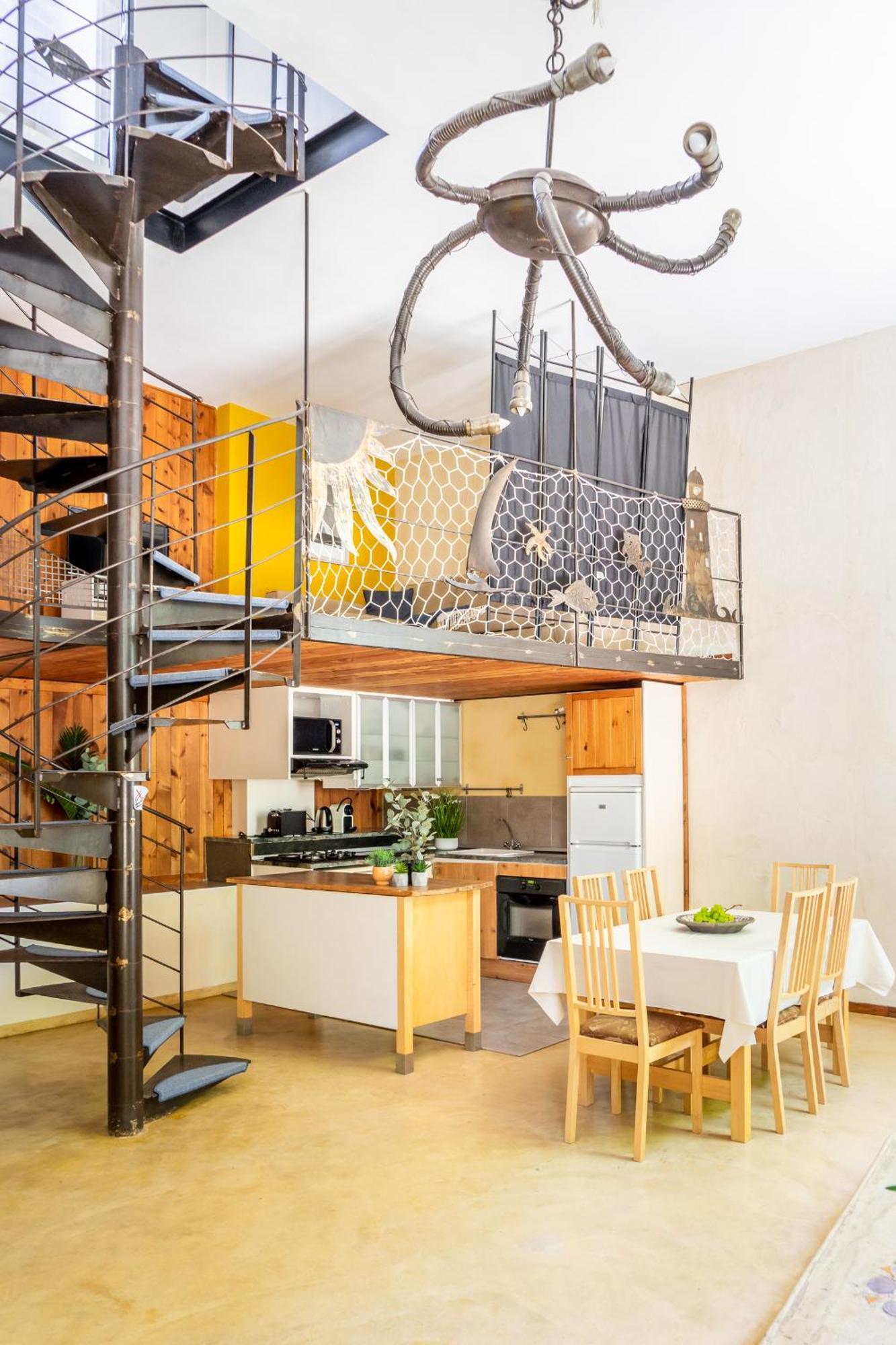 Couvent Des Ursulines: Historic Pezenas Retreat for Families and Groups Villa Room photo