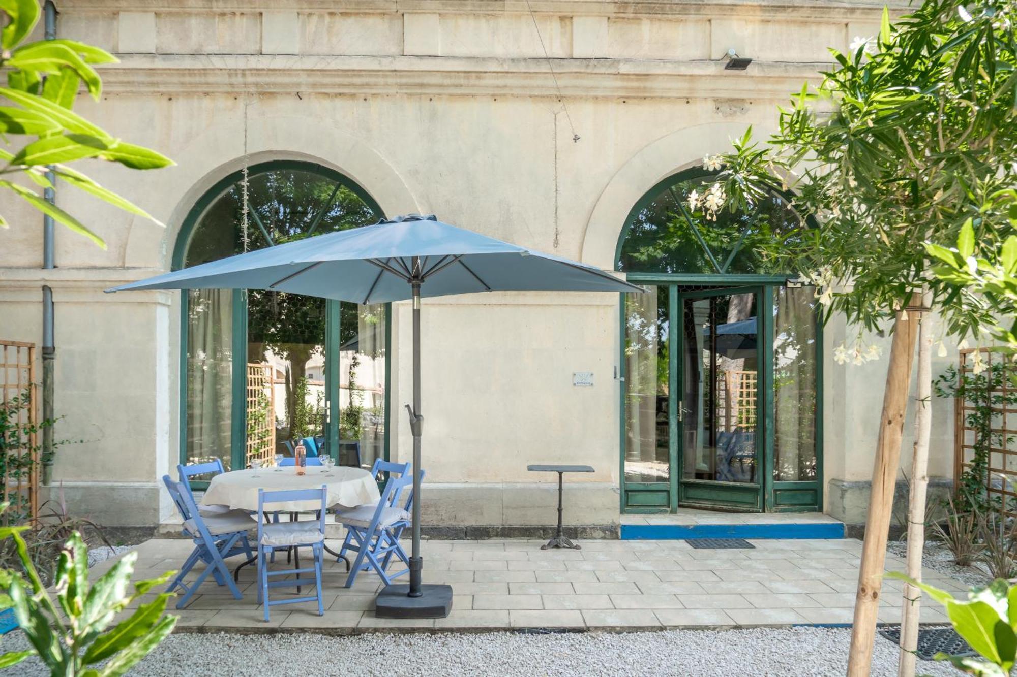 Couvent Des Ursulines: Historic Pezenas Retreat for Families and Groups Villa Room photo