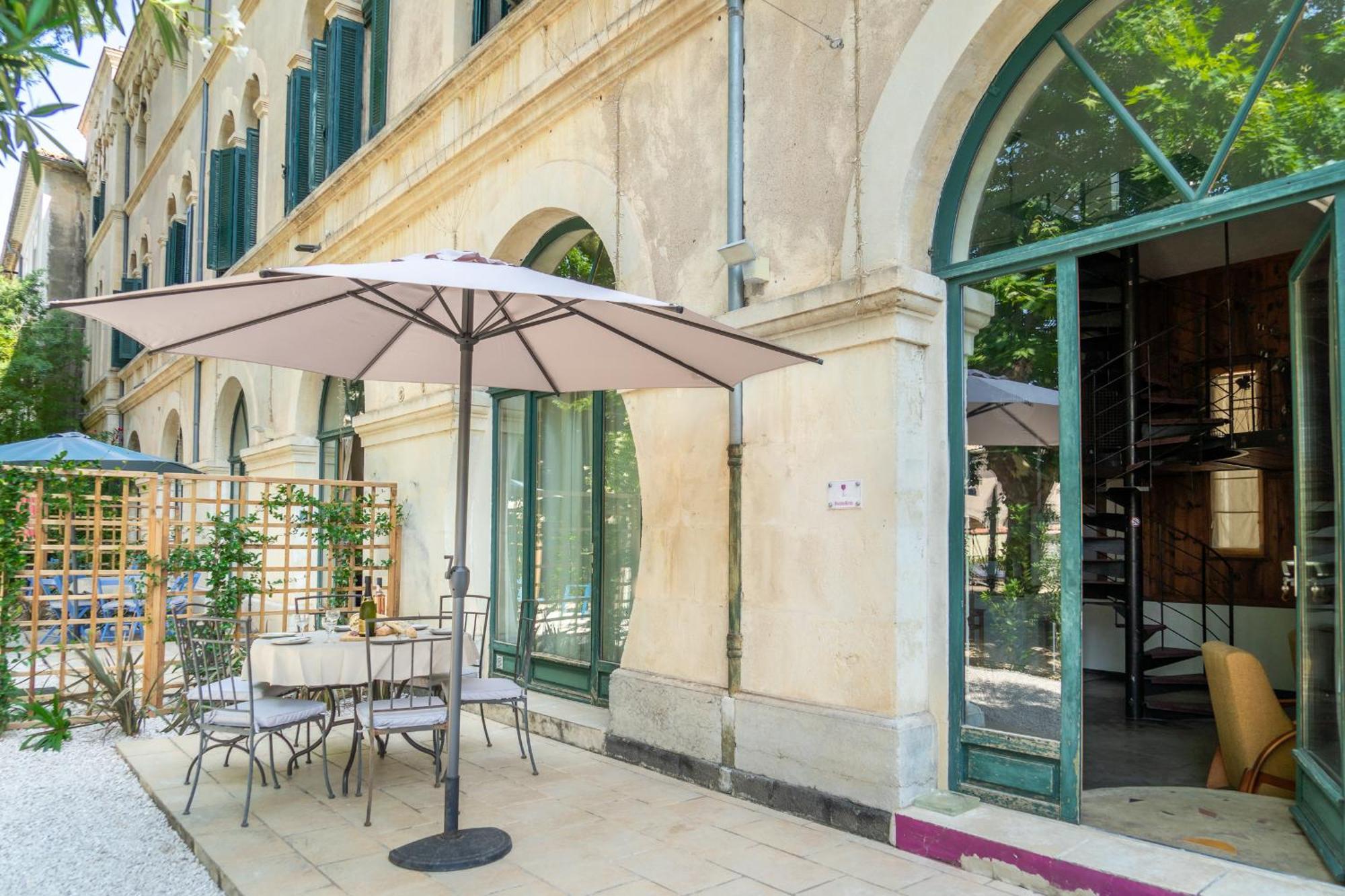 Couvent Des Ursulines: Historic Pezenas Retreat for Families and Groups Villa Room photo
