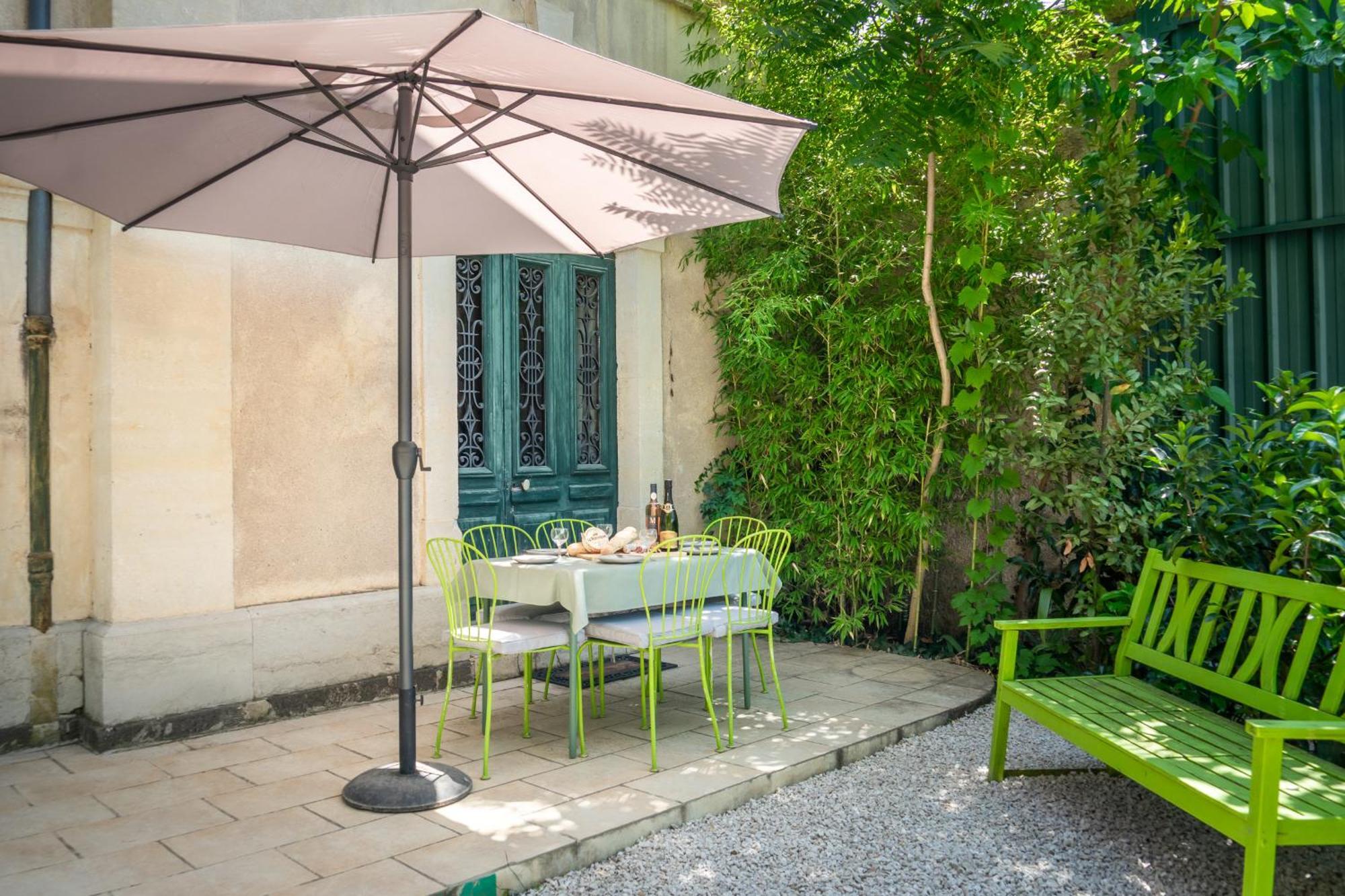 Couvent Des Ursulines: Historic Pezenas Retreat for Families and Groups Villa Room photo